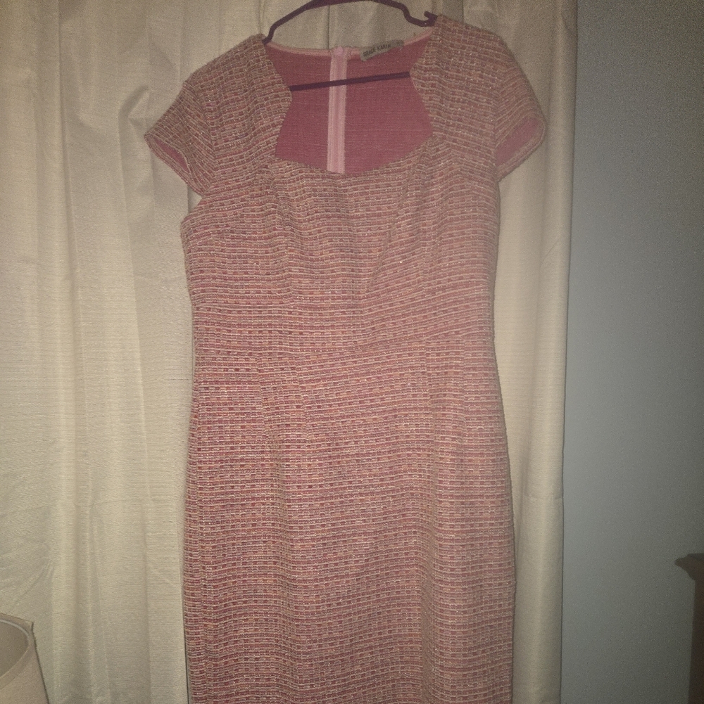 Elegant Pink Tweed Dress